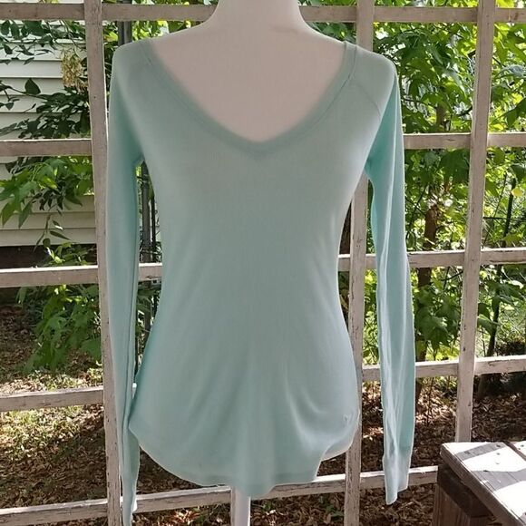 Pink Victoria Secret Size Small S Thermal shirt - Picture 1 of 9